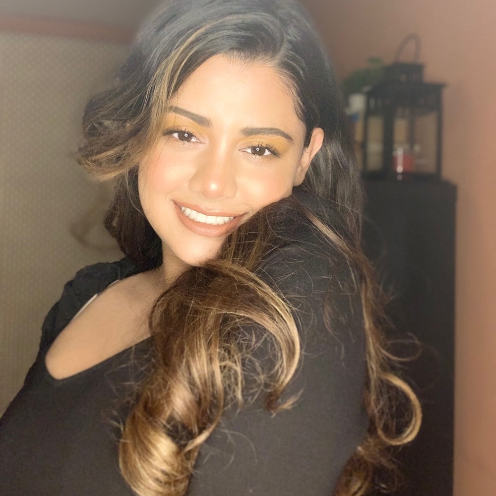 Meet your Posher, Pooja